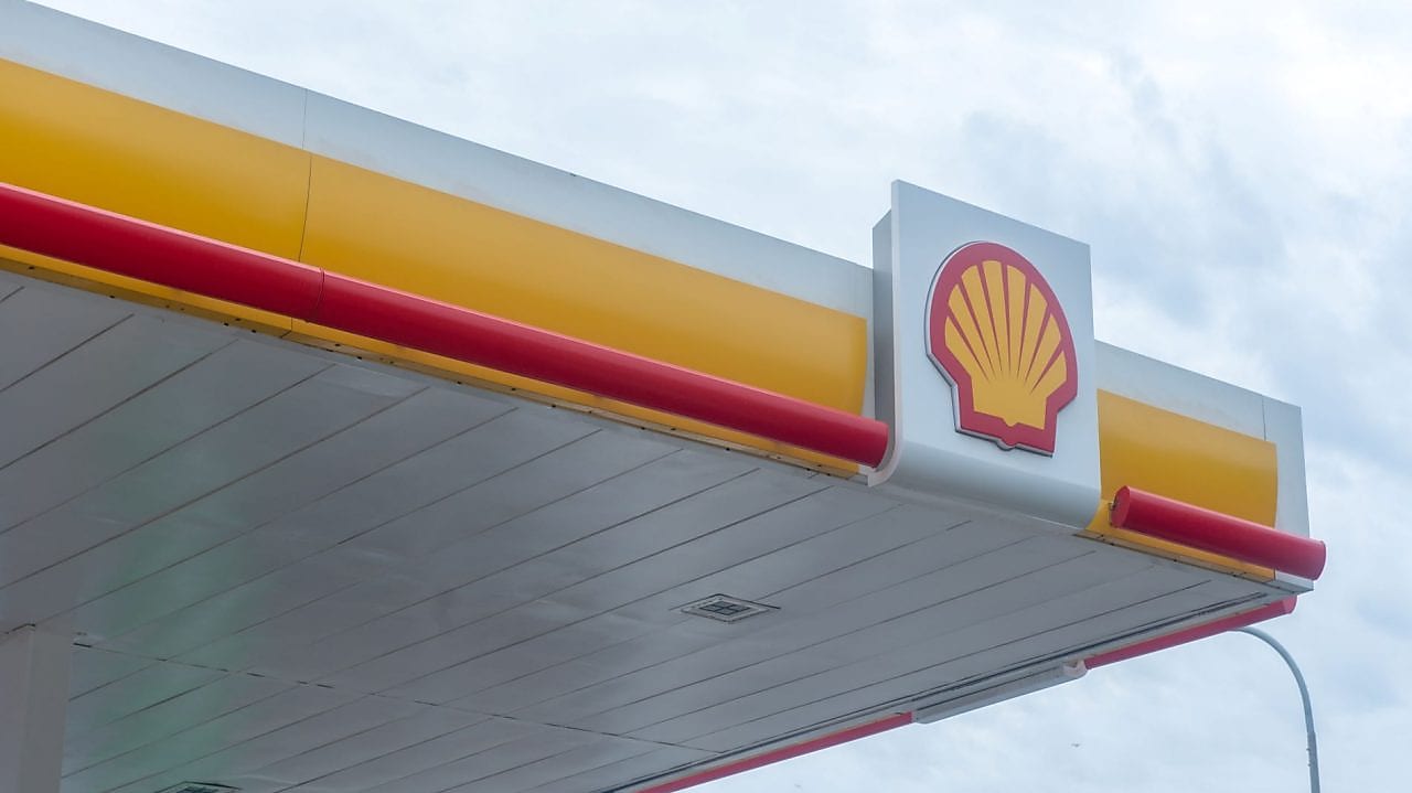 Canopée d'une station-service Shell